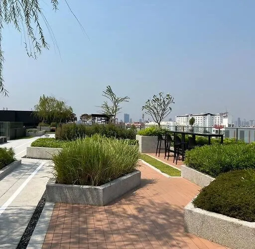 Nue Z-square Suan Luang Station - Cozy 2br Condo, Pool&gym, Near Suan Luang Station Apartment