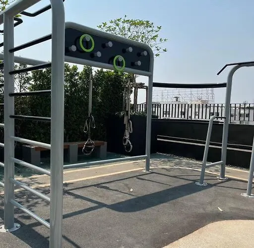 Apartment Nue Z-square Suan Luang Station - Cozy 2br Condo, Pool&gym, Near Suan Luang Station